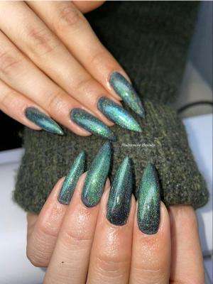 Green Almond Trendy Green Cat Eye Nails