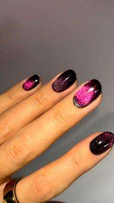 Pink Shimmer cat eye nails