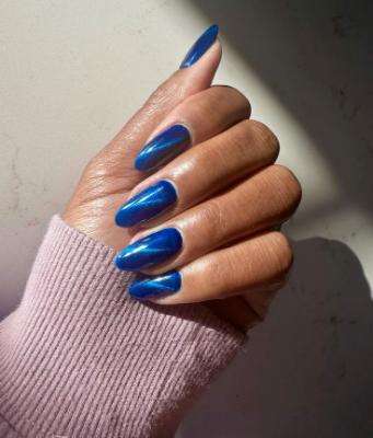 Something Blue cat eye nails