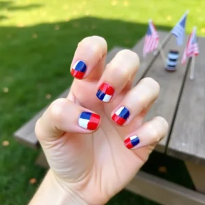Simple Fourth of July Nail Design