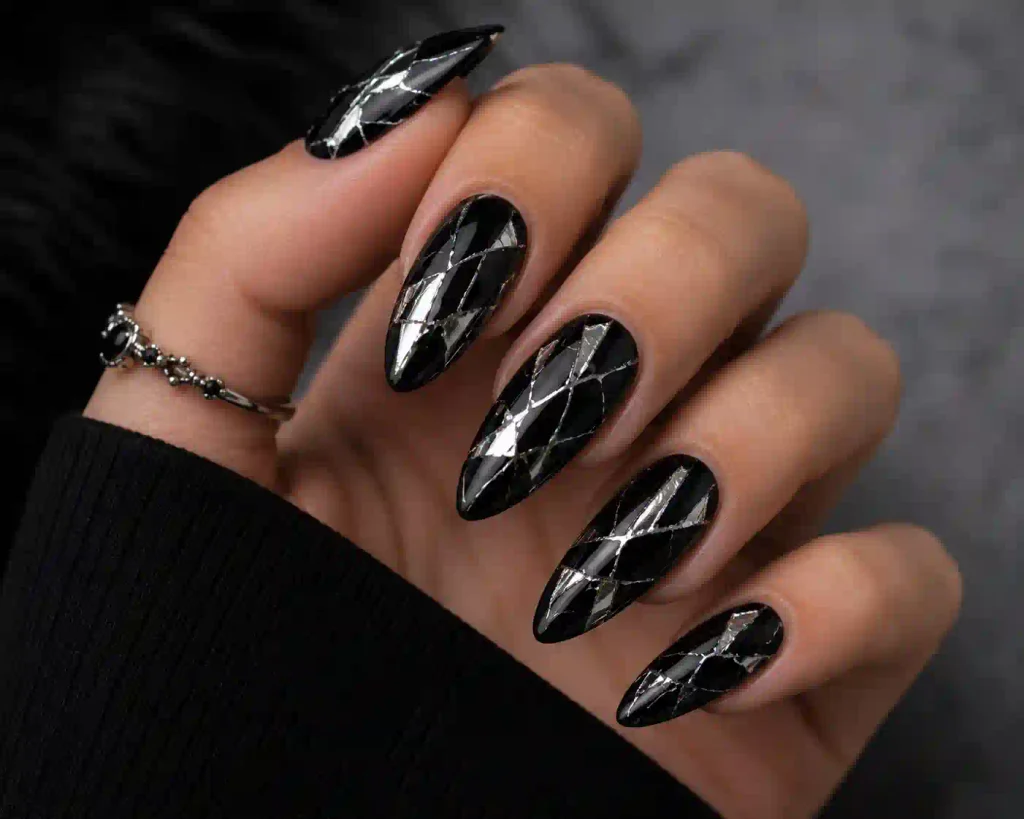 Black Cracked Glass Nails