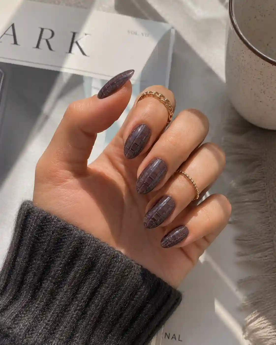 Coquette Winter Nails