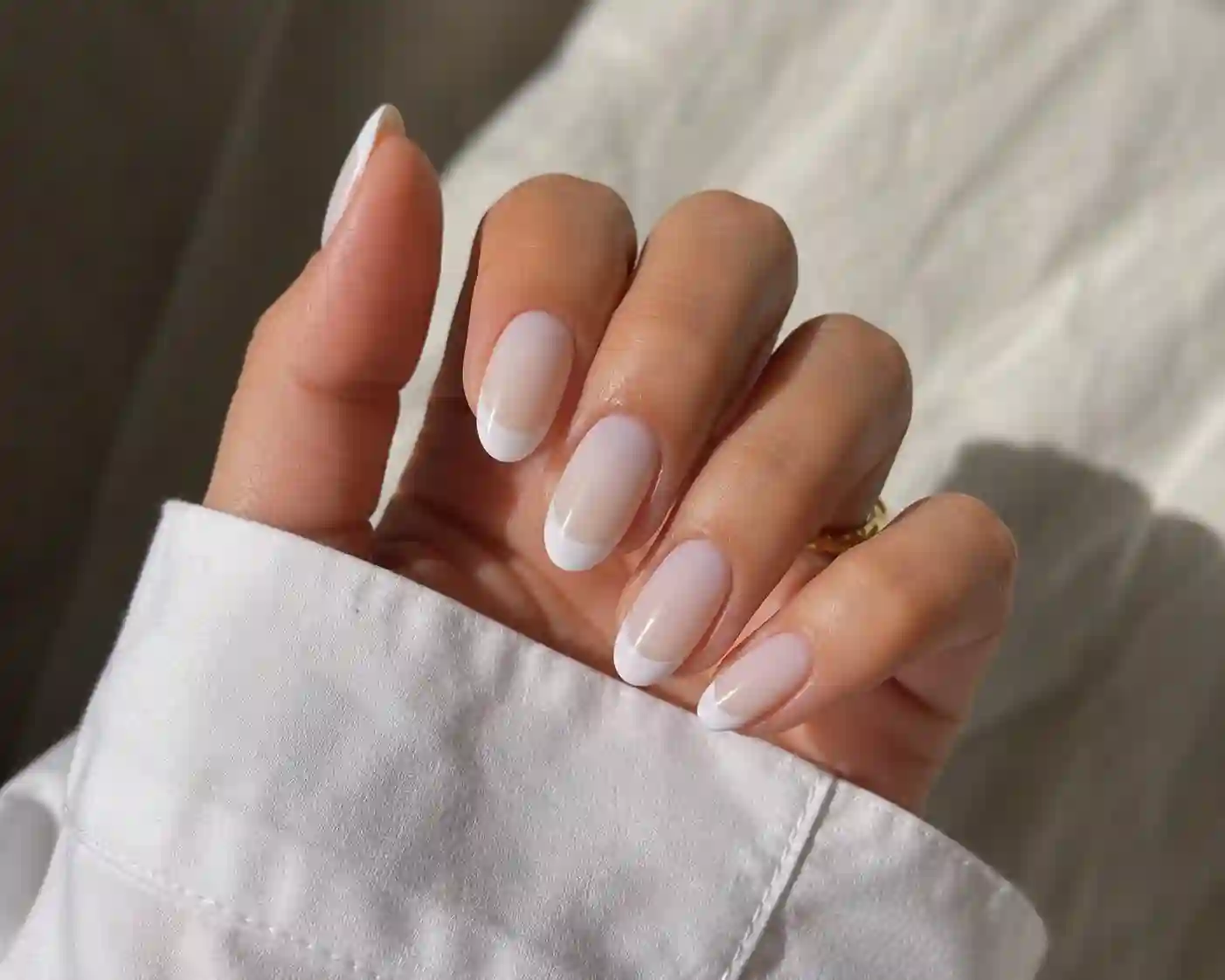 Milky & Glazed French Tips