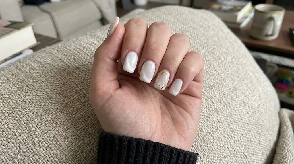 Gold Foil Flake Squoval Nails